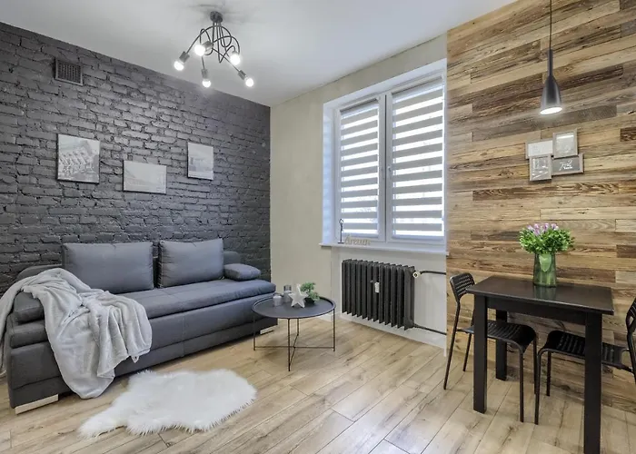 Niron Spacerowa * Schneidemühl